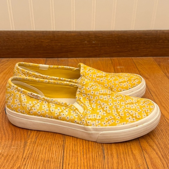 Keds Shoes - Keds Women’s Yellow Floral Slip-On Sneakers Size 6.5